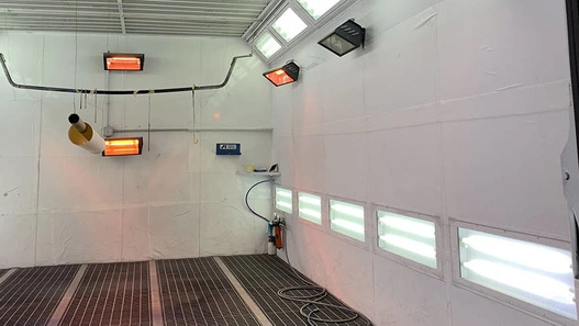 Promiennik podczerwieni VARMA WR2000/20 2000W z szybą