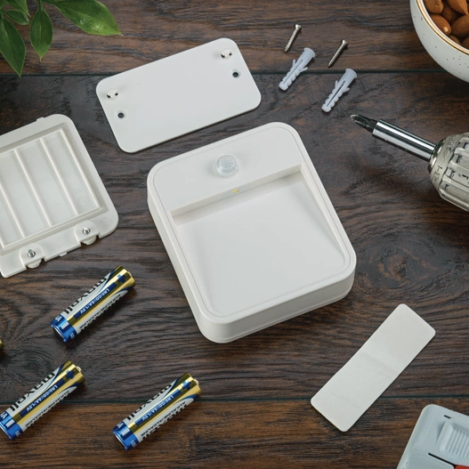 Nocna lampka LED MB720A 2 szt. Amber bezprzewodowa z czujnikiem ruchu i światła