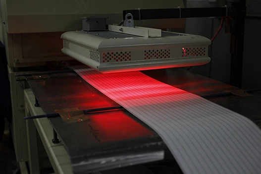 Promiennik elektryczny przemysłowy Helios High Power HPV3-60TX 6kW 400V hala magazyn